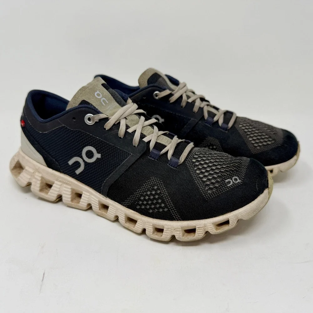 On Cloud X Shift Running Shoes Lightweight Cushioned Navy Women's 8 Beige  I.5.6